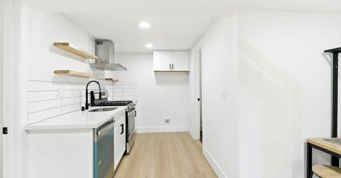 411 Alhambra Blvd, Sacramento, CA 95816 Photo