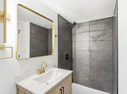 411 Alhambra Blvd, Sacramento, CA 95816 Photo