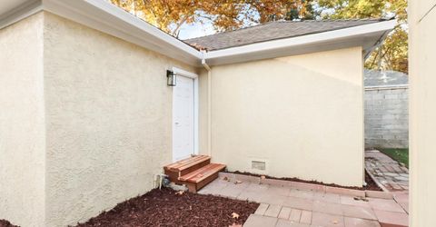 411 Alhambra Blvd, Sacramento, CA 95816 Photo
