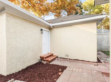 411 Alhambra Blvd, Sacramento, CA 95816 Photo