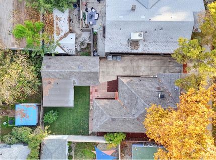 411 Alhambra Blvd, Sacramento, CA 95816 Photo