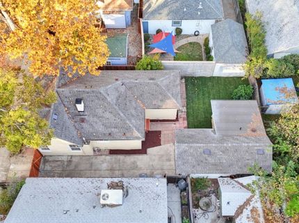 411 Alhambra Blvd, Sacramento, CA 95816 Photo