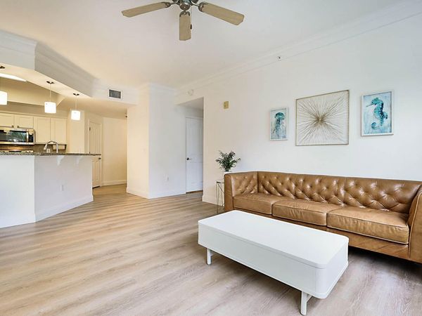 225 Murcia Drive, Unit 313, Jupiter, FL 33458