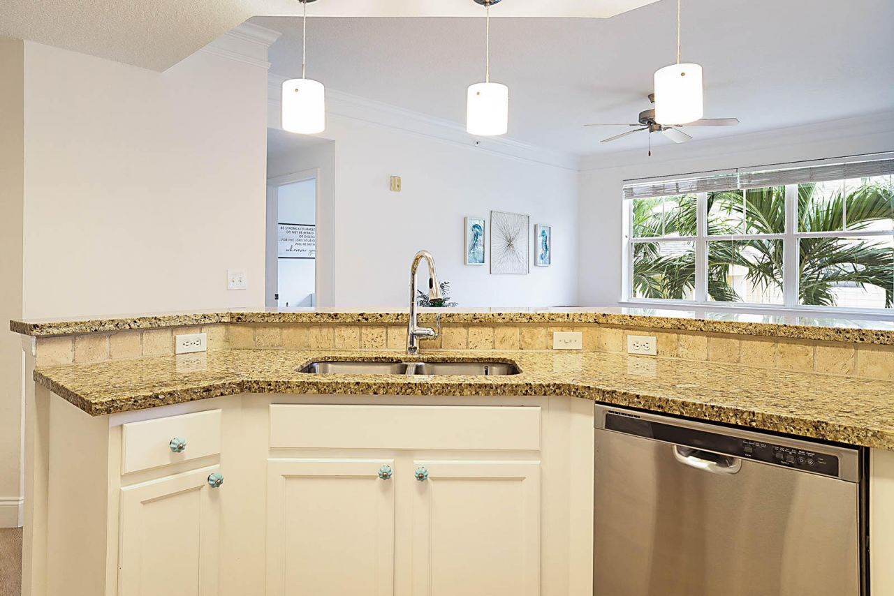 225 Murcia Drive, Unit 313, Jupiter, FL 33458 Photo