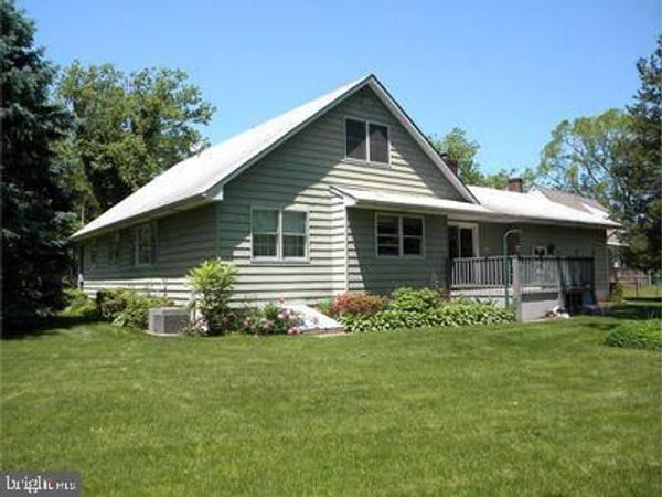 6 S MIDDLEBUSH ROAD, SOMERSET, NJ 08873