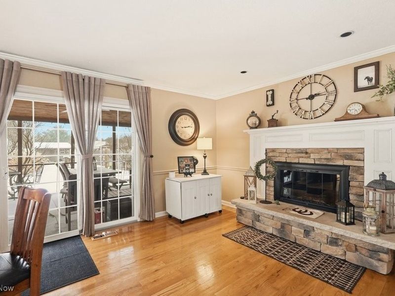 2090 Sand Run Knolls Drive, Akron, OH 44313 Photo 10