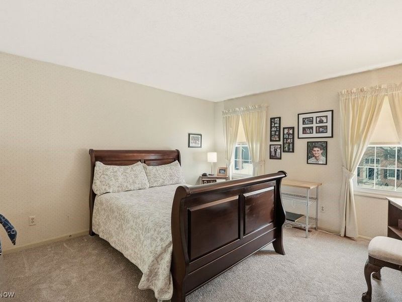 2090 Sand Run Knolls Drive, Akron, OH 44313 Photo 27