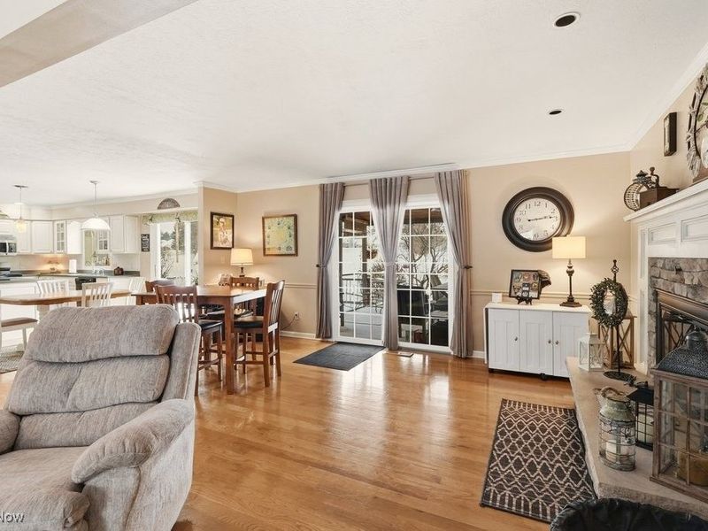 2090 Sand Run Knolls Drive, Akron, OH 44313 Photo 9