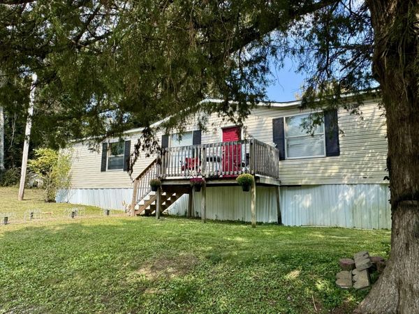 147 Mayberry Street , Harriman, TN 37748