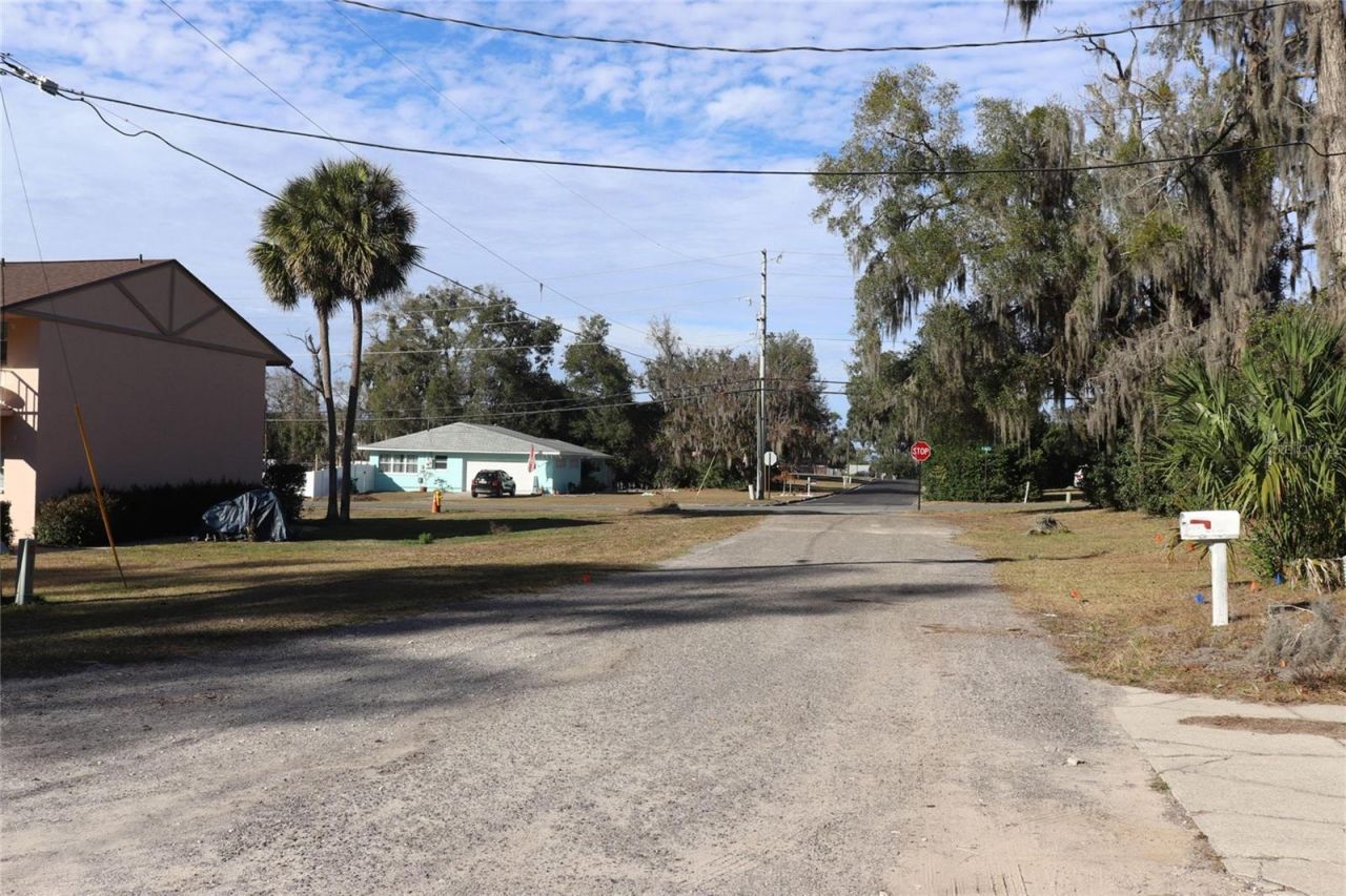 401 S Pine Avenue, Inverness, FL 34452 Photo