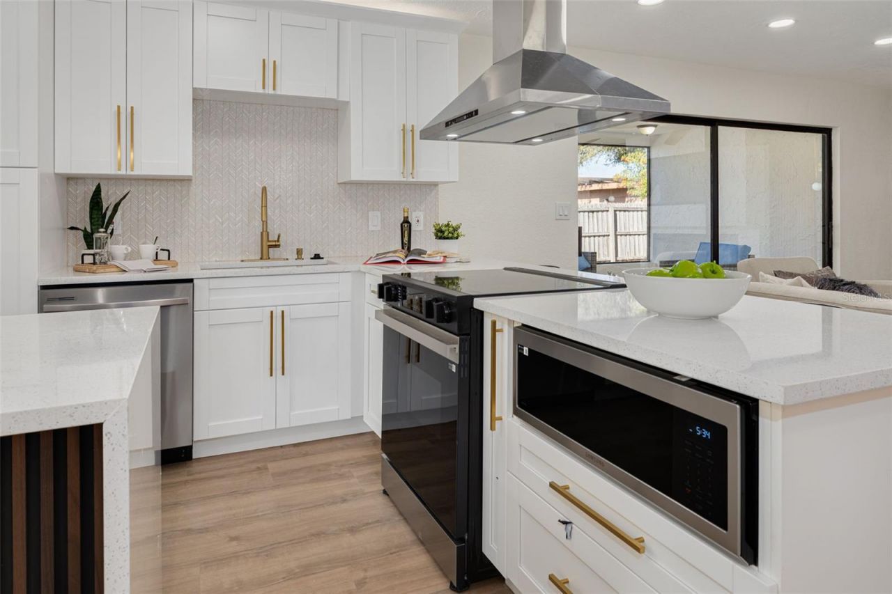 2034 58th Way N, Clearwater, FL 33760 Photo