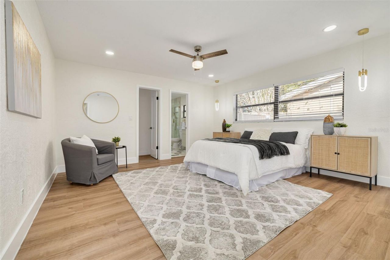 2034 58th Way N, Clearwater, FL 33760 Photo