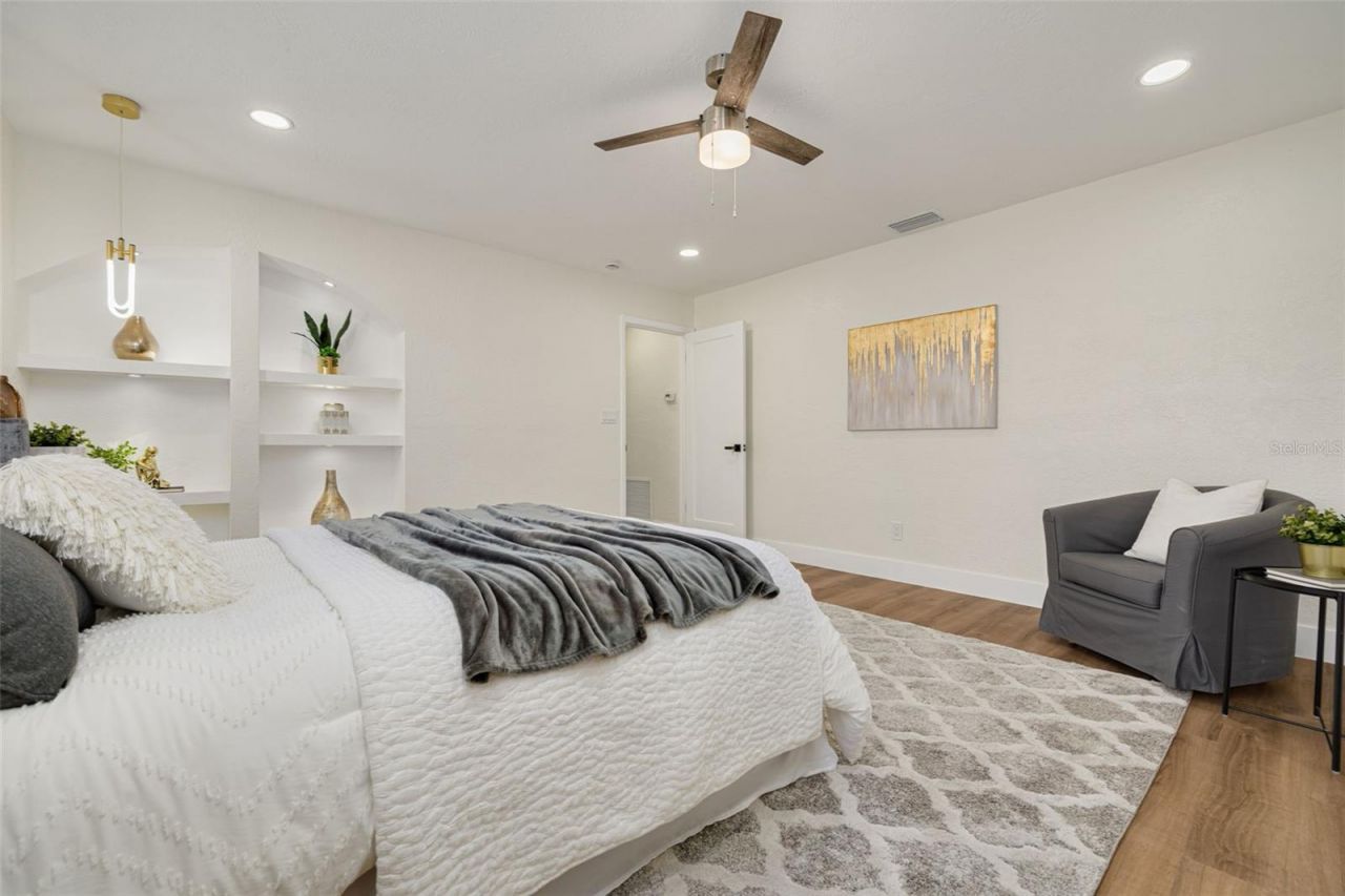 2034 58th Way N, Clearwater, FL 33760 Photo