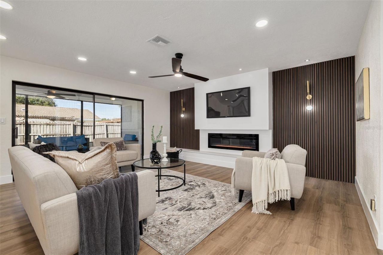 2034 58th Way N, Clearwater, FL 33760 Photo