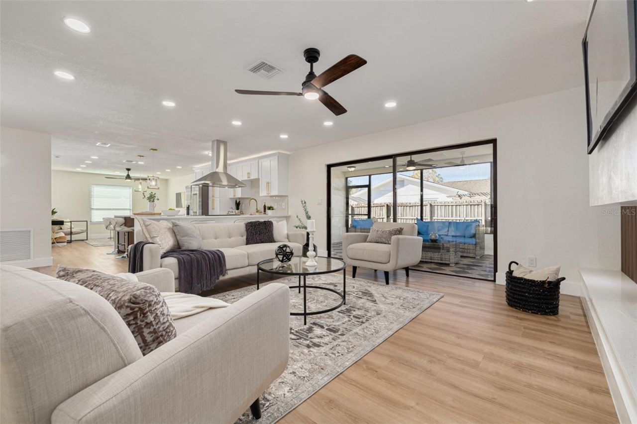 2034 58th Way N, Clearwater, FL 33760 Photo