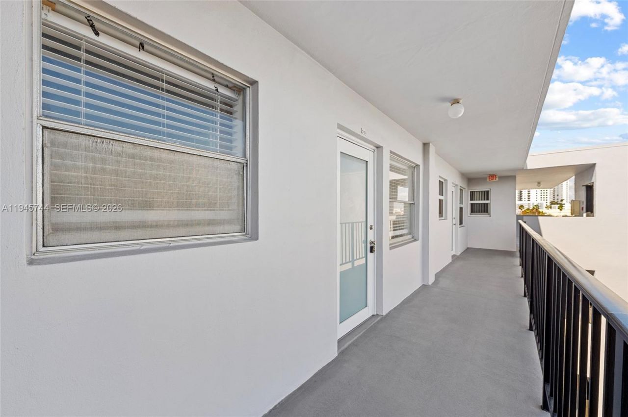 1750 Jefferson St, Unit 510, Hollywood, FL 33020 Photo