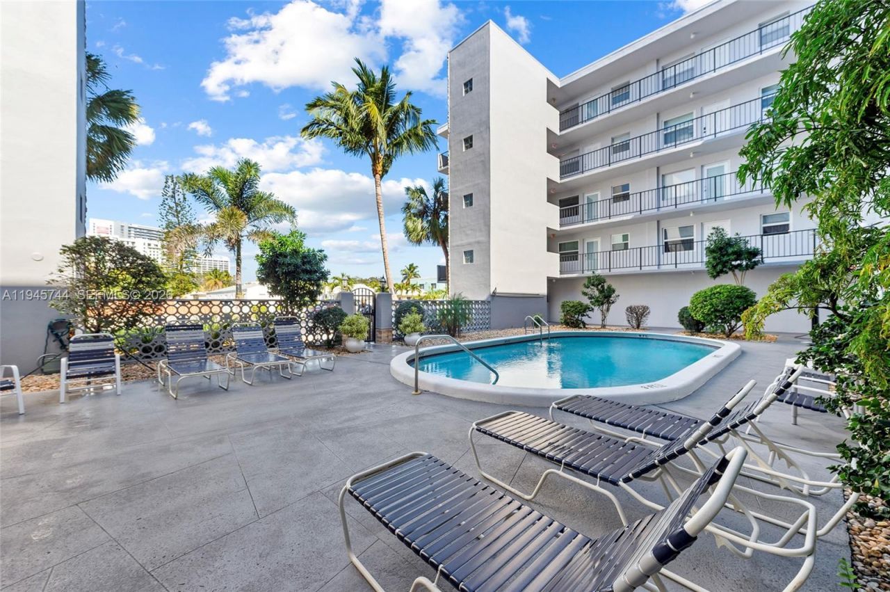 1750 Jefferson St, Unit 510, Hollywood, FL 33020 Photo