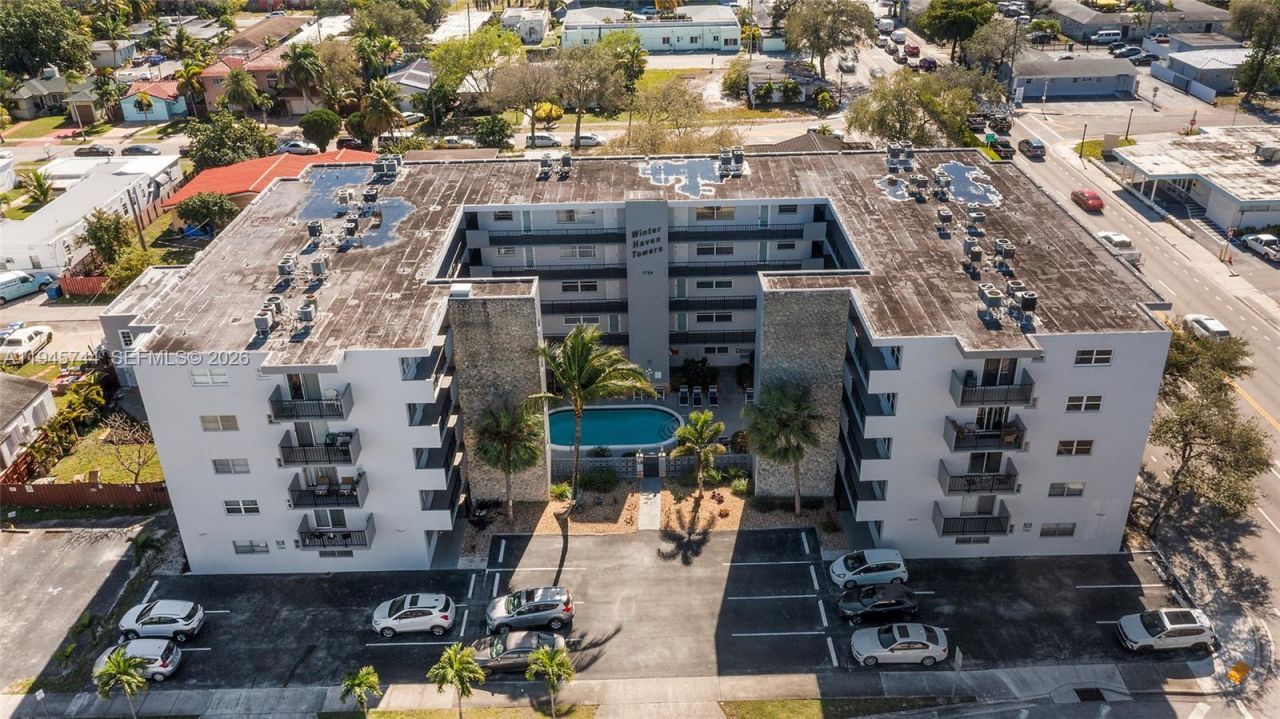 1750 Jefferson St, Unit 510, Hollywood, FL 33020 Photo