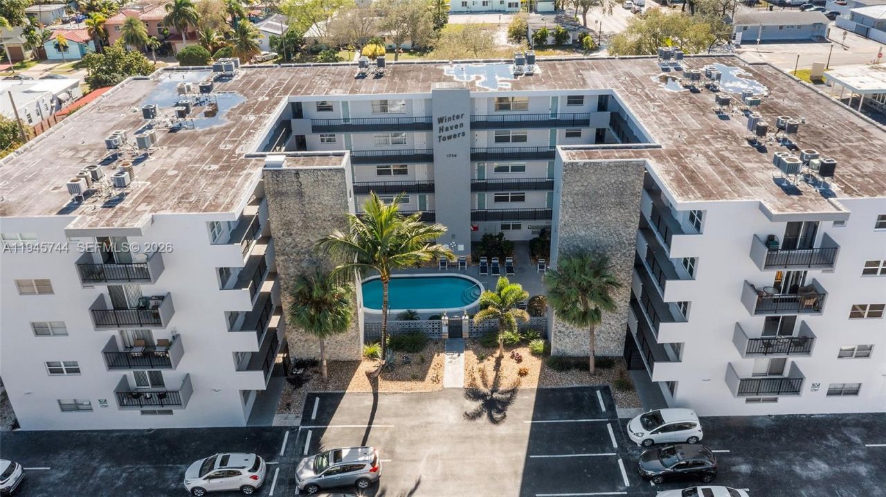 1750 Jefferson St, Unit 510, Hollywood, FL 33020 Photo