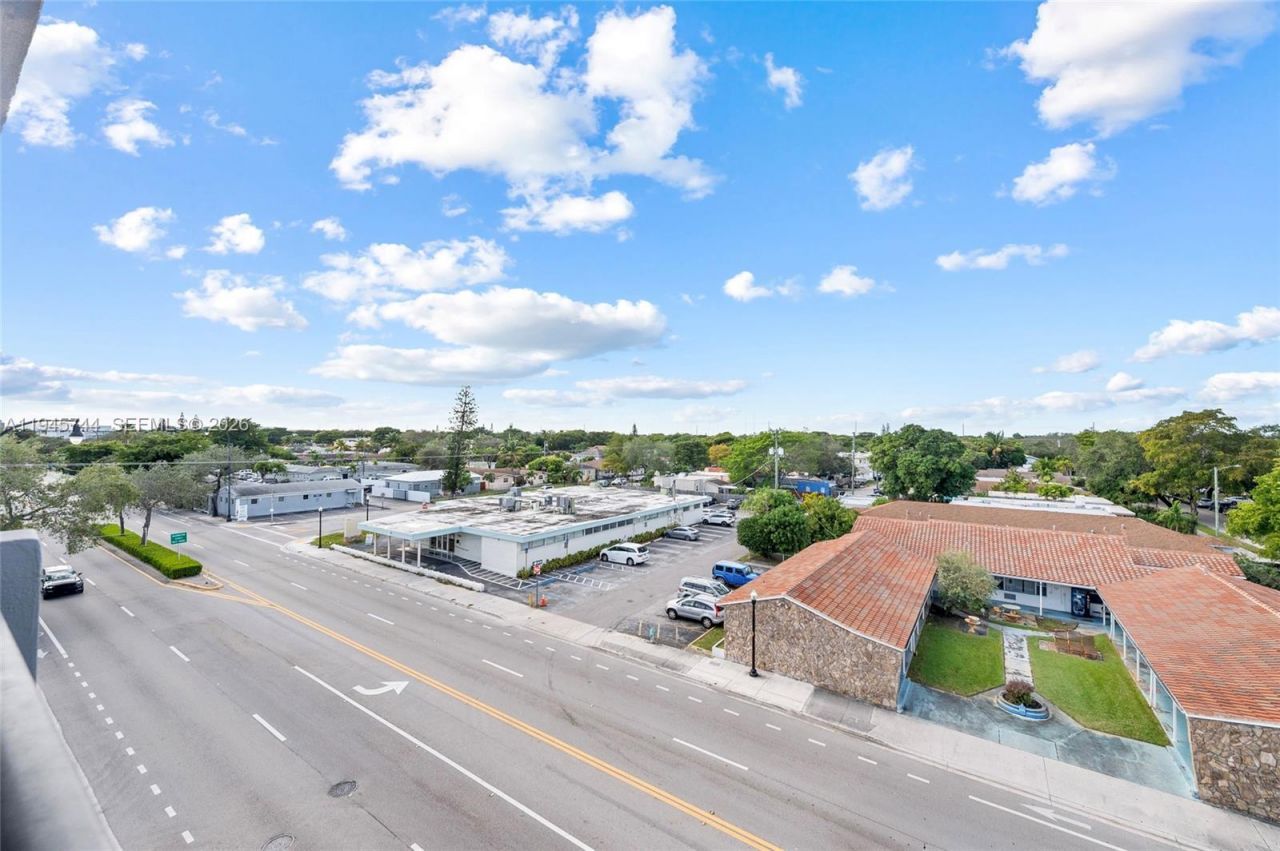 1750 Jefferson St, Unit 510, Hollywood, FL 33020 Photo