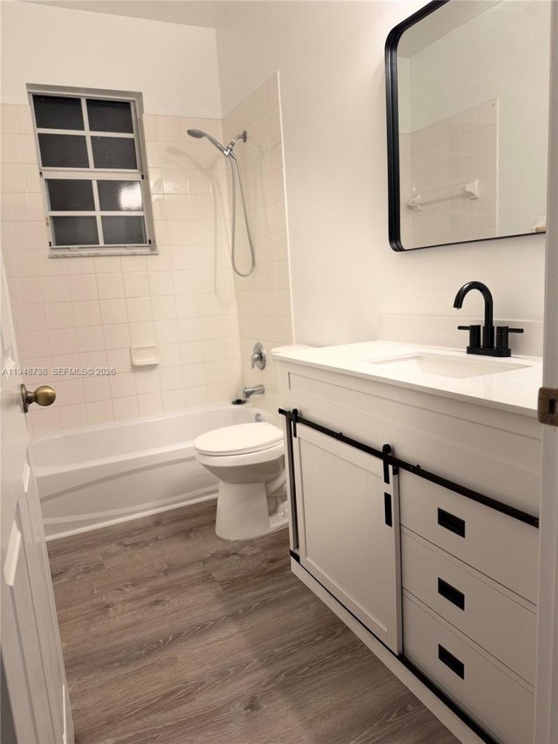 1720 NE 33rd Ave, Unit 201-5, Homestead, FL 33033 Photo