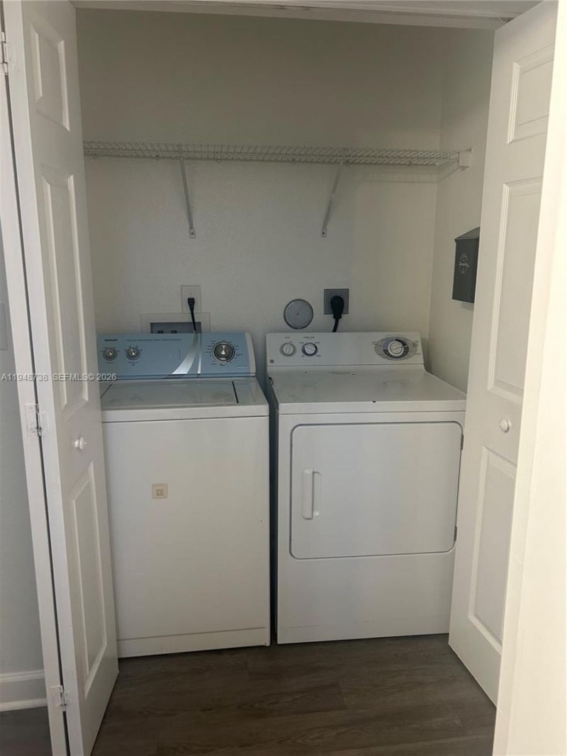 1720 NE 33rd Ave , Unit 201-5, Homestead, FL 33033 Photo