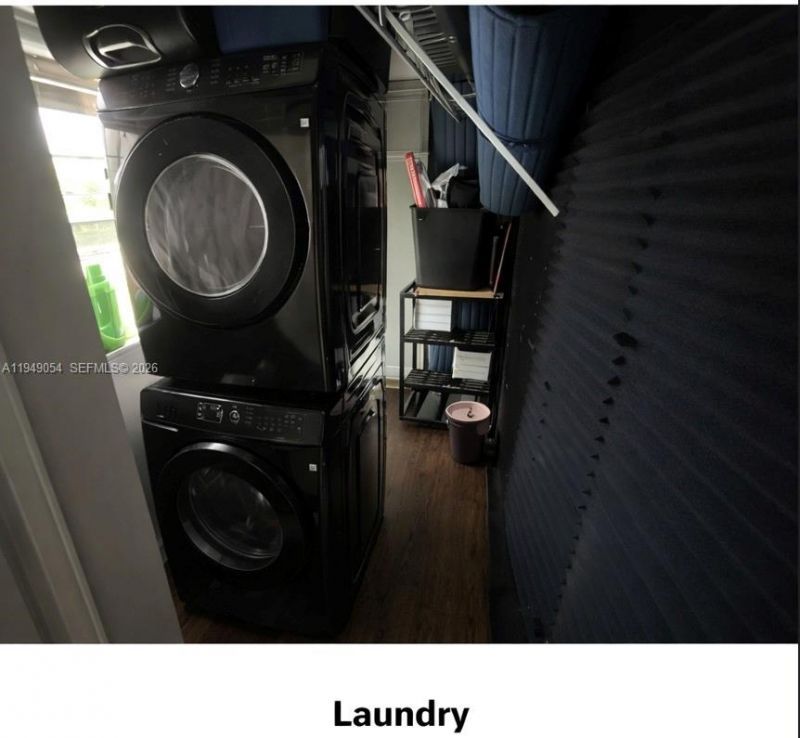 1140 NE 196th Ter, Miami, FL 33179 Photo