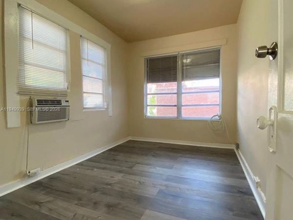 1011 SW 5th St, Unit 2, Miami, FL 33130