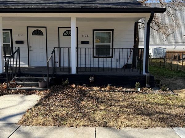 1128 S Quaker Avenue, Tulsa, OK 74120