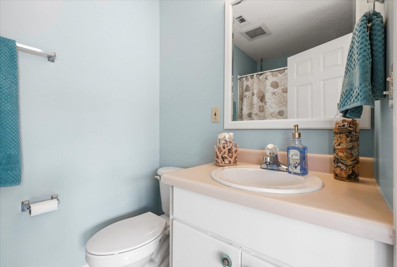 695 B6 Mashes Sands Road, Panacea, FL 32346 Photo