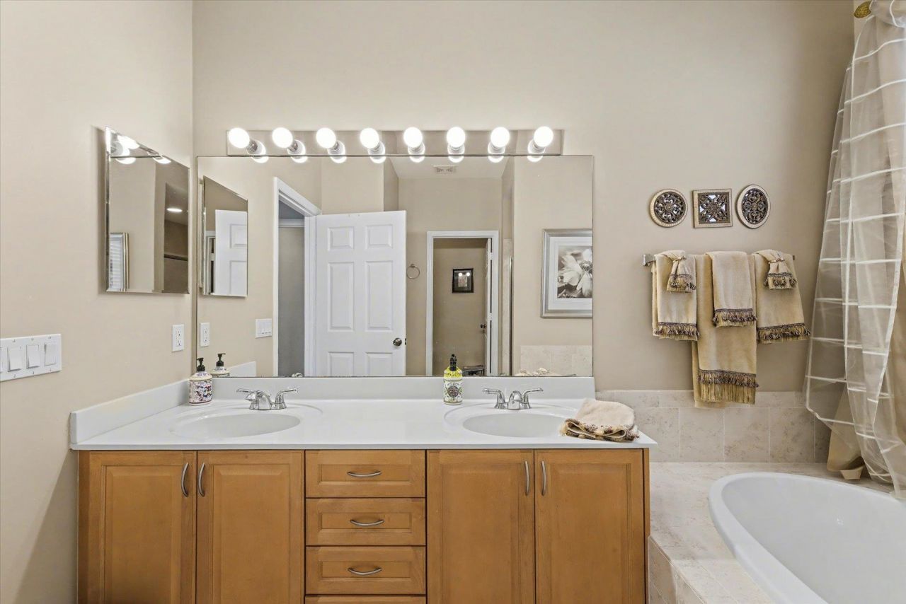 3232 Whitman Way, Tallahassee, FL 32311 Photo