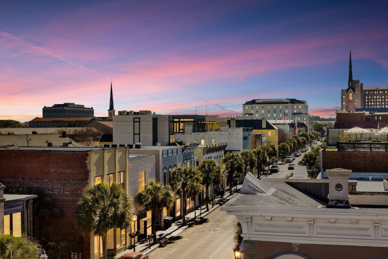 517 King Street Photo 31