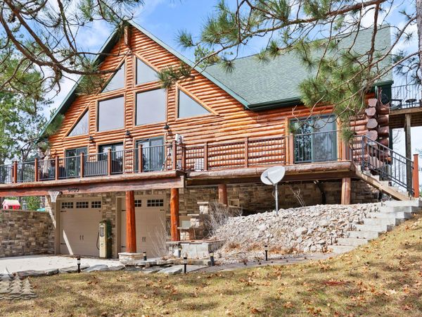 9460 Maple Trail, Atlanta, MI 49709