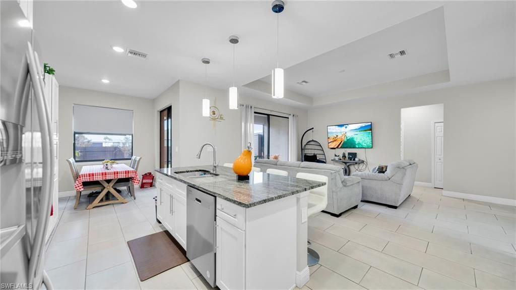221 Chiquita Blvd N, Cape Coral, FL 33993 Photo