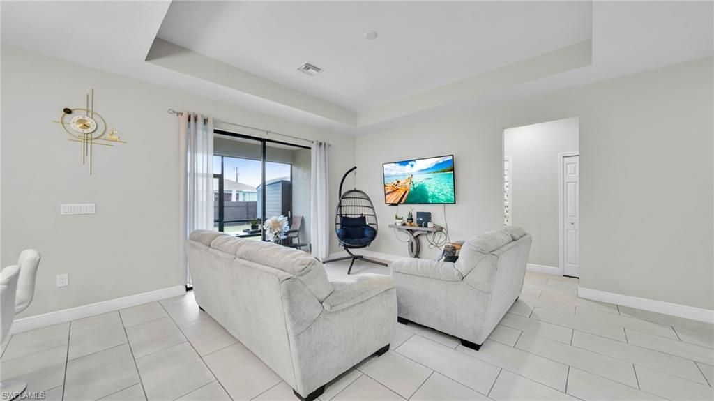 221 Chiquita Blvd N, Cape Coral, FL 33993 Photo