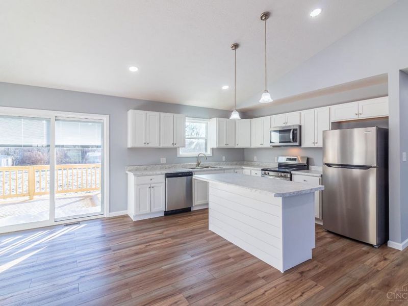 186 S Market Street, West Union, OH 45693 Photo 18