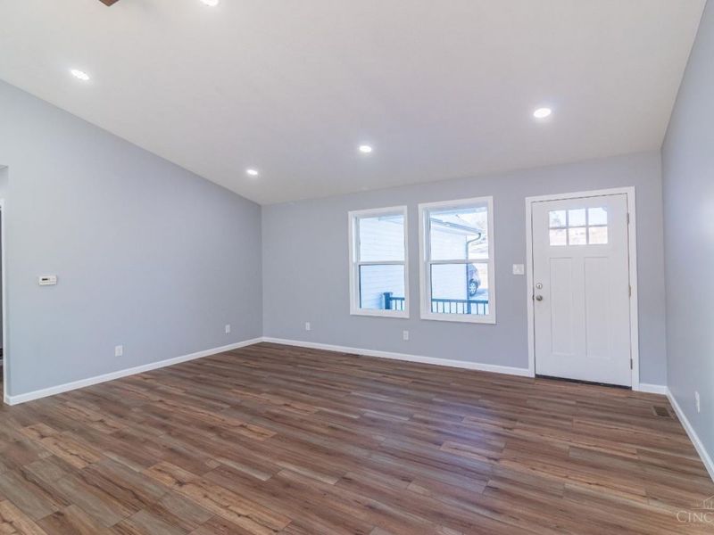 186 S Market Street, West Union, OH 45693 Photo 25