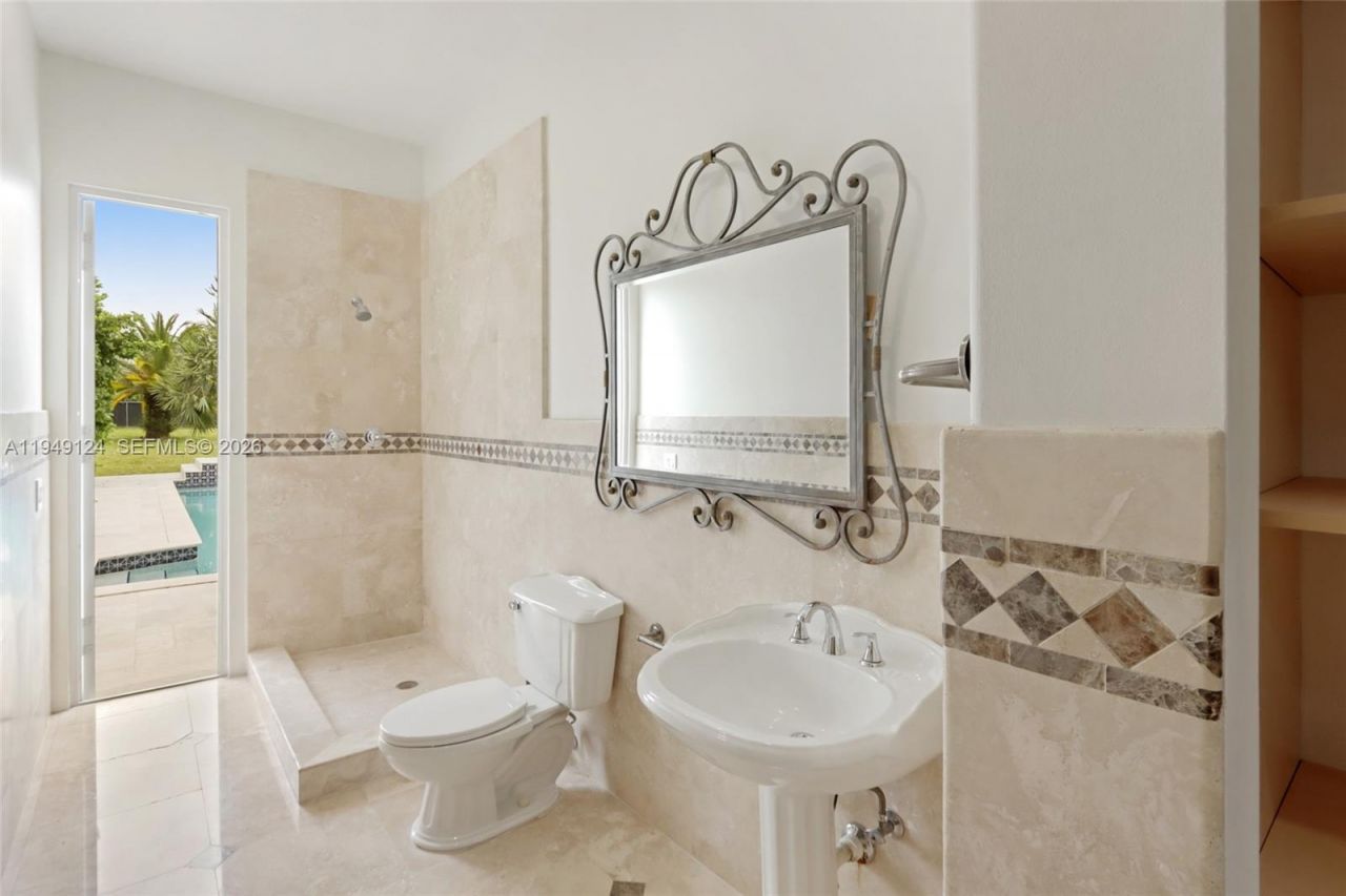 8480 SW 98th St, Miami, FL 33156 Photo