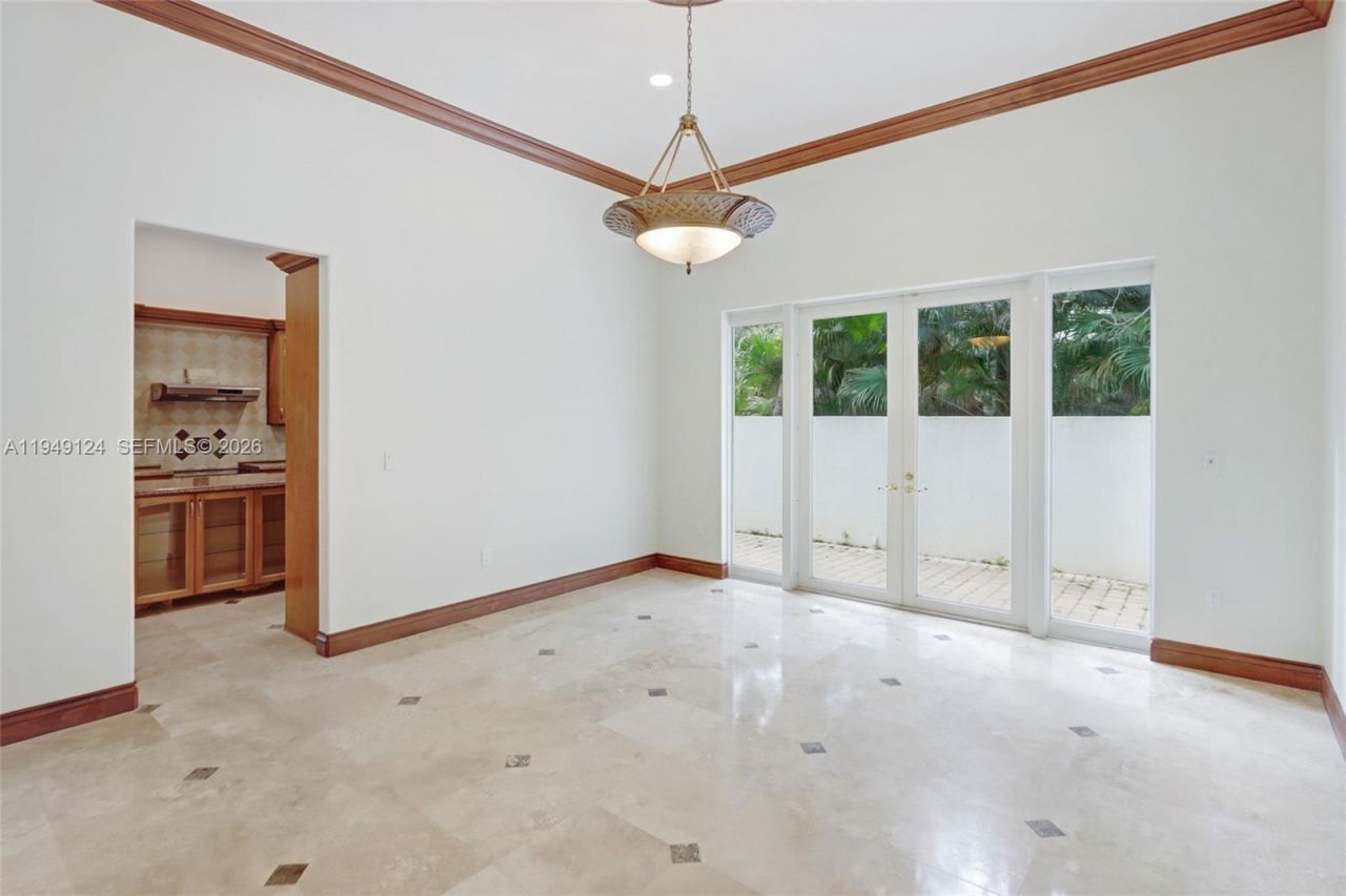 8480 SW 98th St, Miami, FL 33156 Photo