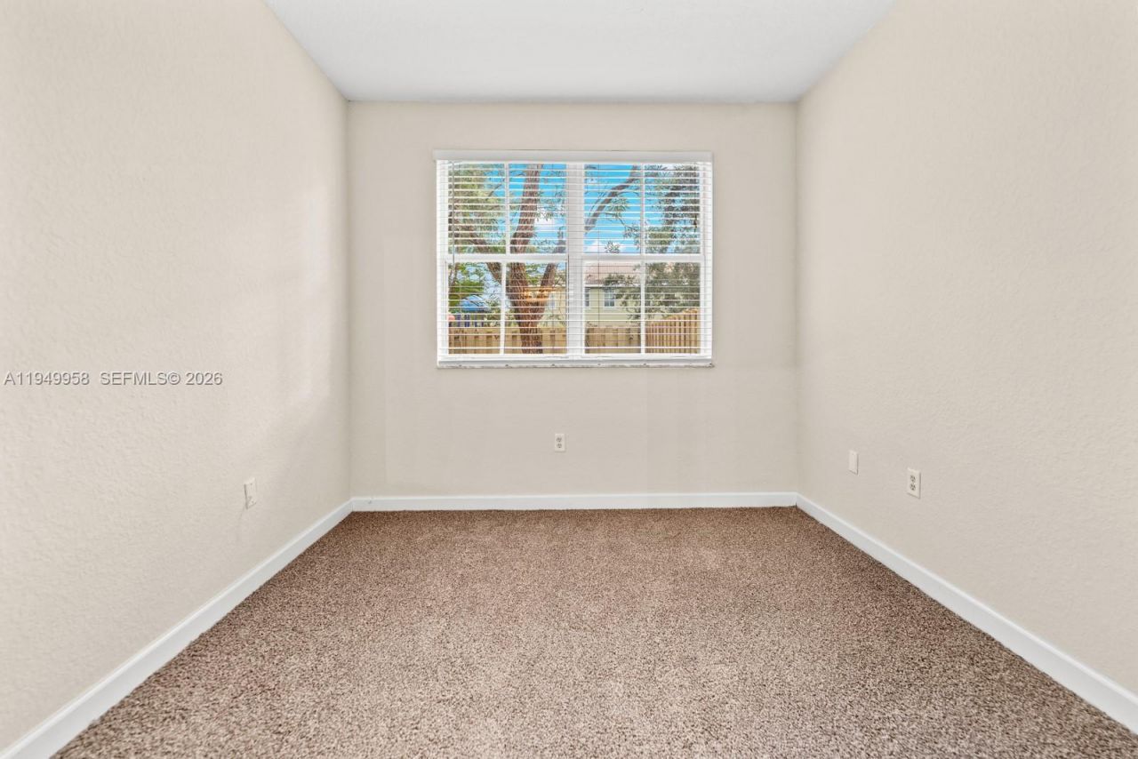 2483 SE 14th St, Homestead, FL 33035 Photo