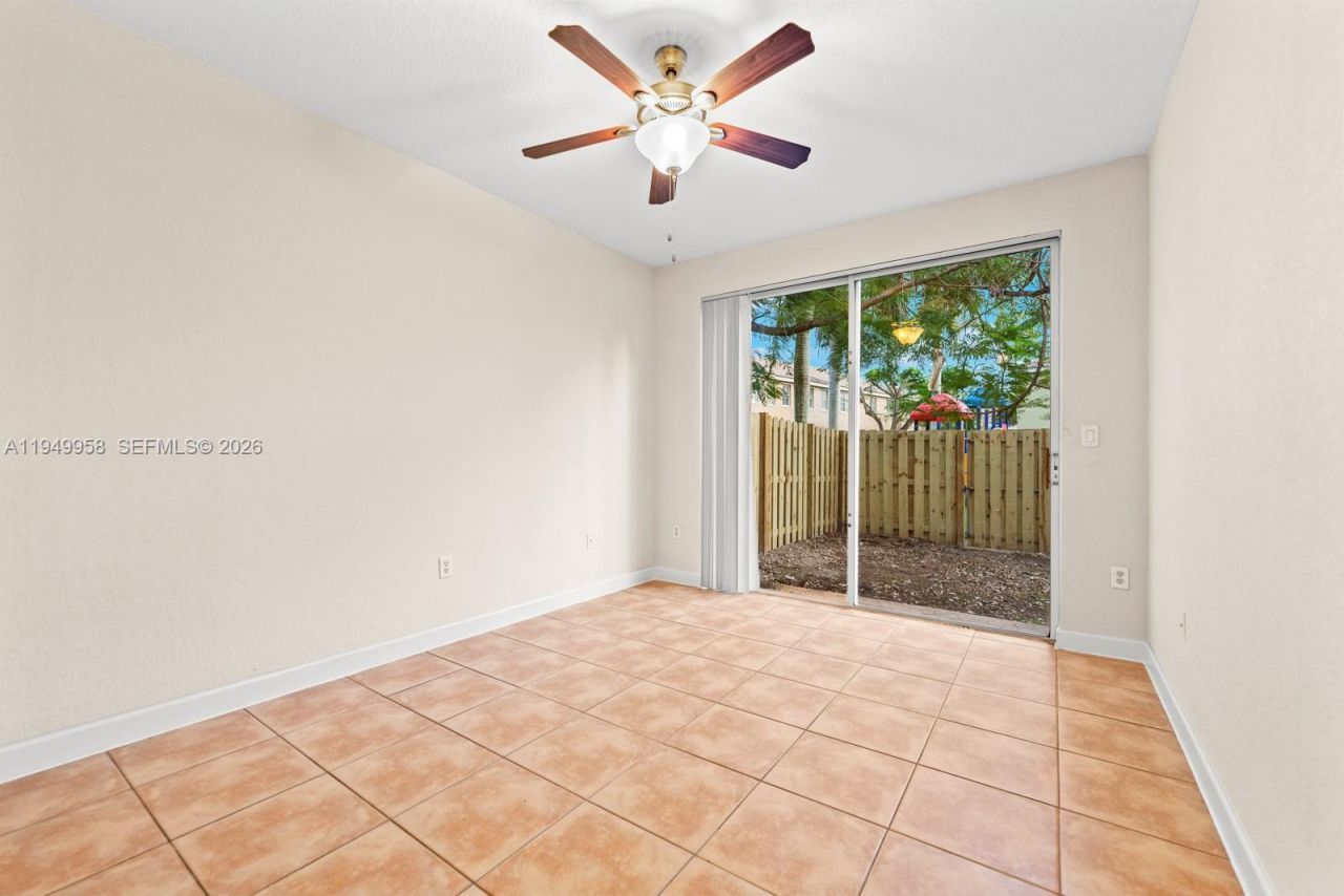 2483 SE 14th St, Homestead, FL 33035 Photo