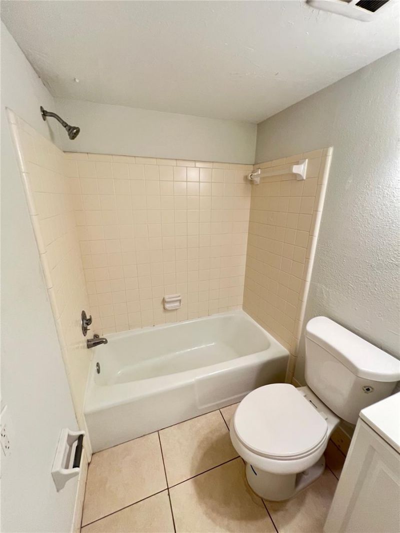 2055 Arlington Street, Sarasota, FL 34239 Photo