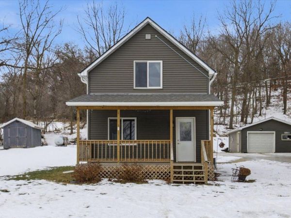 33987 County 8 Boulevard, Cannon Falls, MN 55009