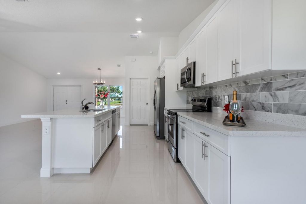 122 SW Becker Road, Port Saint Lucie, FL 34953 Photo