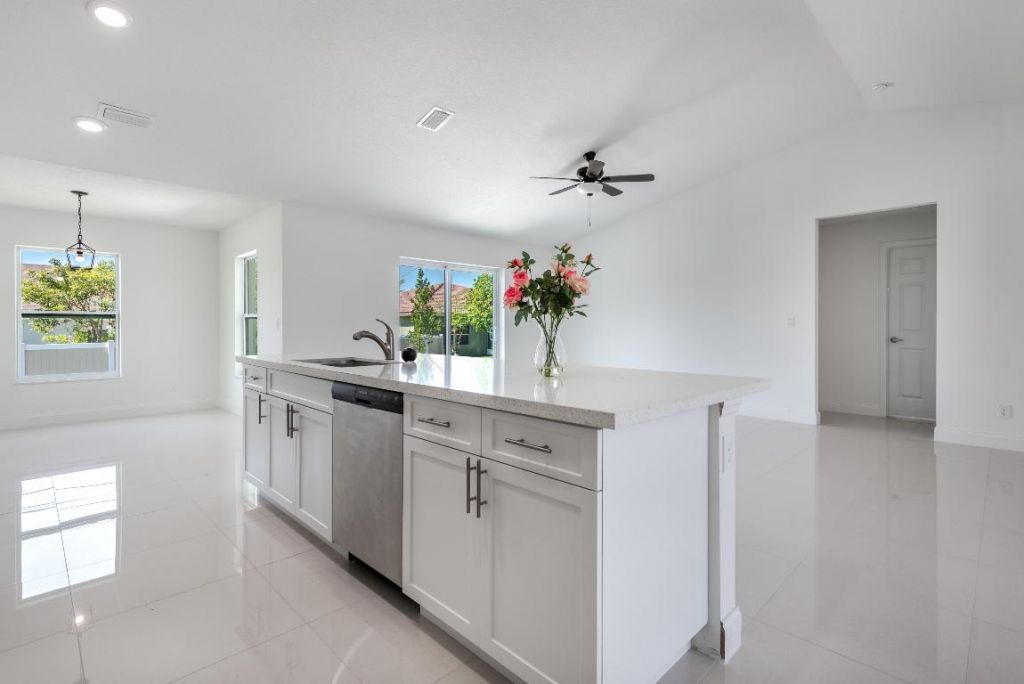 122 SW Becker Road, Port Saint Lucie, FL 34953 Photo