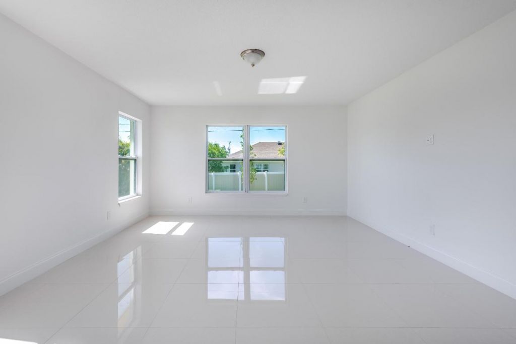 122 SW Becker Road, Port Saint Lucie, FL 34953 Photo