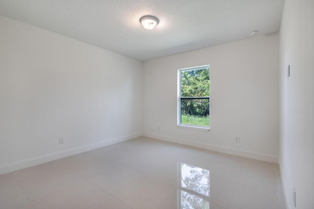 122 SW Becker Road, Port Saint Lucie, FL 34953 Photo