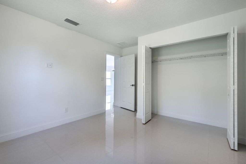 122 SW Becker Road, Port Saint Lucie, FL 34953 Photo