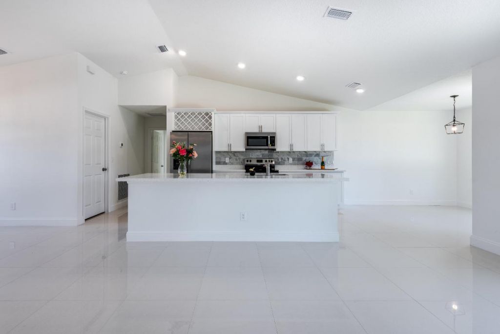 122 SW Becker Road, Port Saint Lucie, FL 34953 Photo