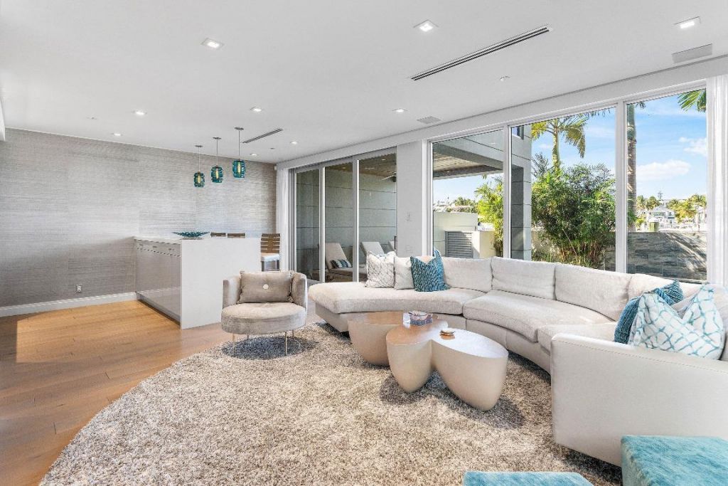 130 Macfarlane Drive, Delray Beach, FL 33483 Photo